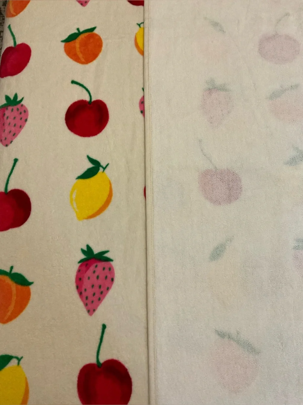 NWT Kate Spade Oversized Beach Towel - Fruit Pattern 36”x72”